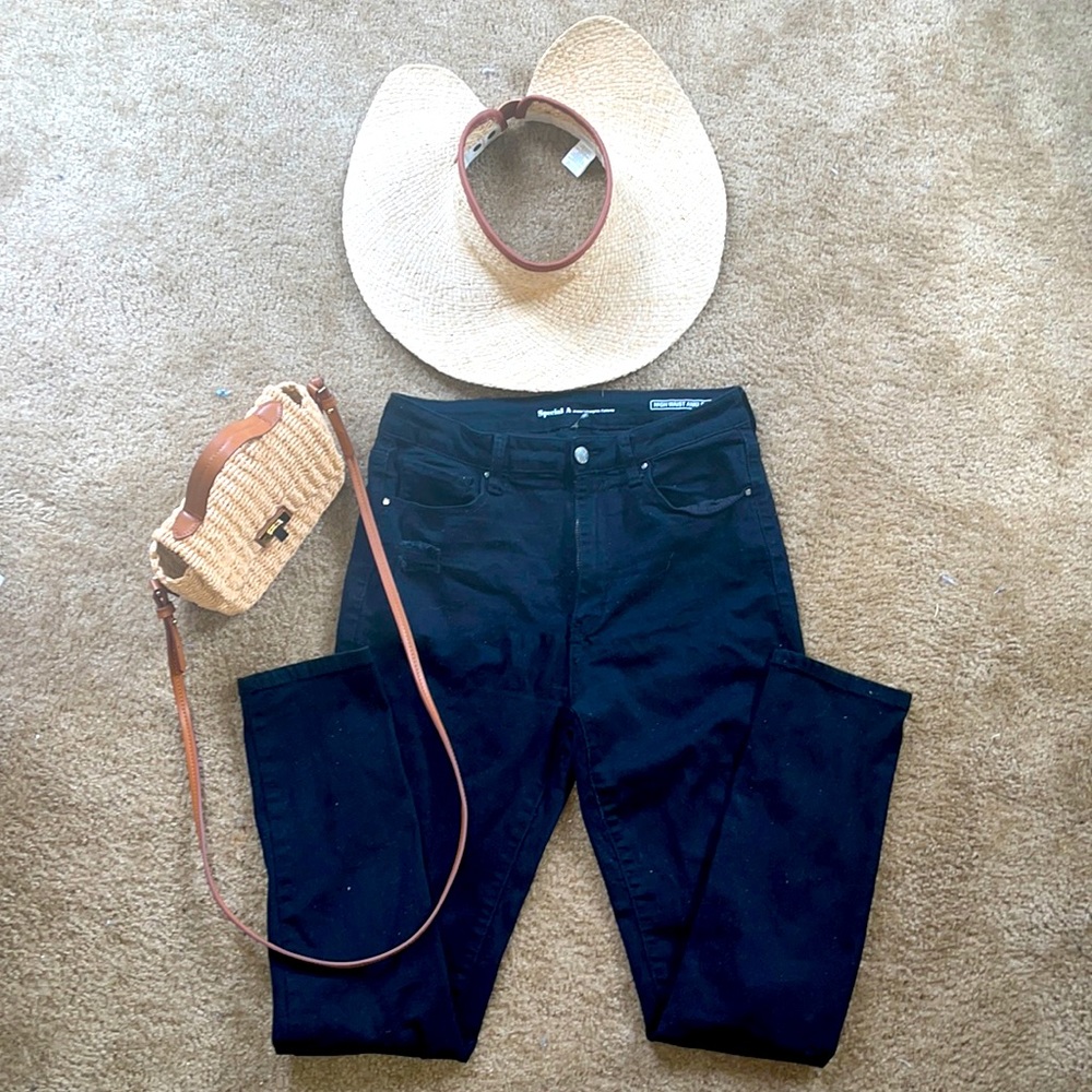 Black high waist jeans